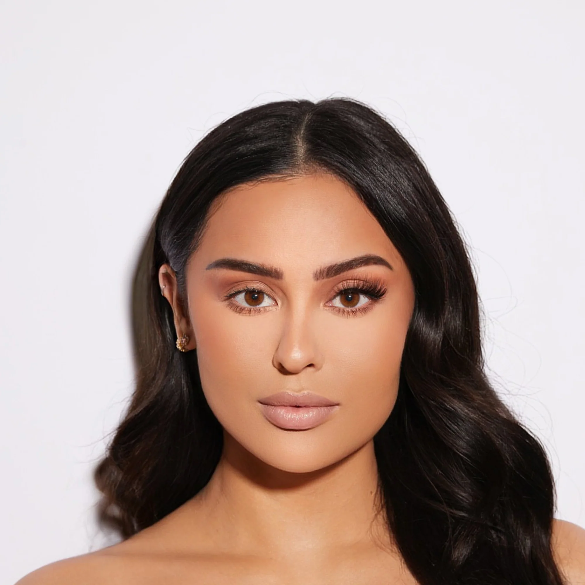 Dominique Flirty Lashes - Image 5